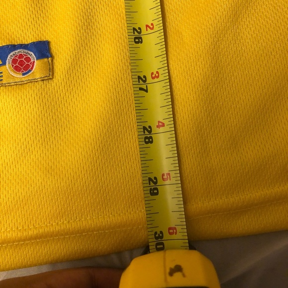 Vintage Yellow Reebok COLOMBIA SOCCER JERSEY - Picture 6 of 6